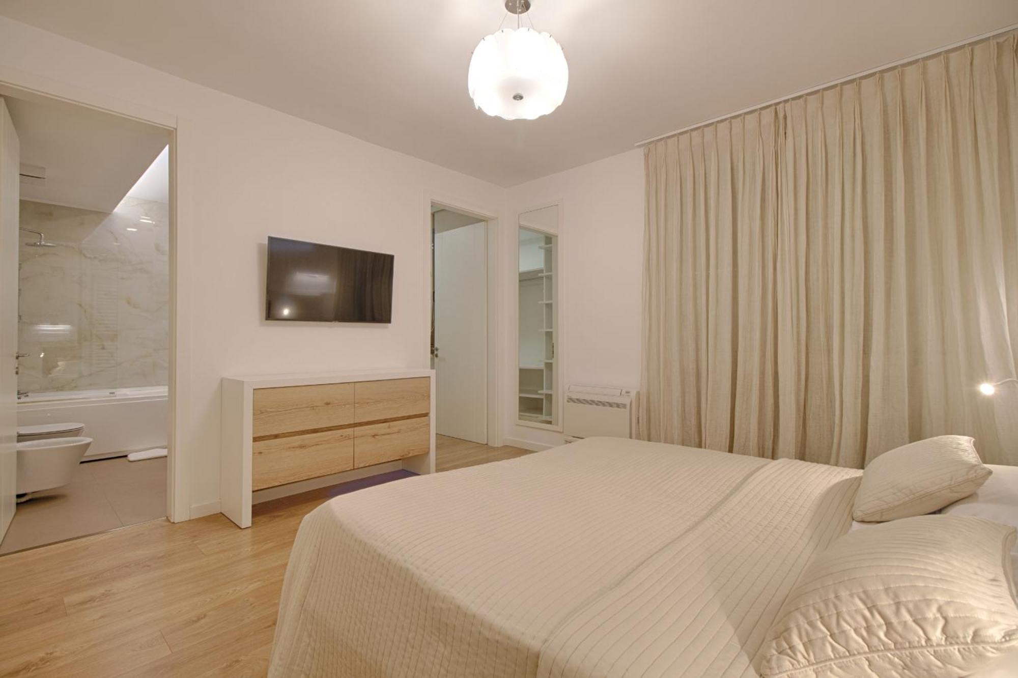 The Rooms Serviced Apartments Tirana Kültér fotó